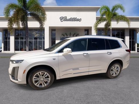 Certified 2023 Cadillac XT6 Luxury FWD image 7