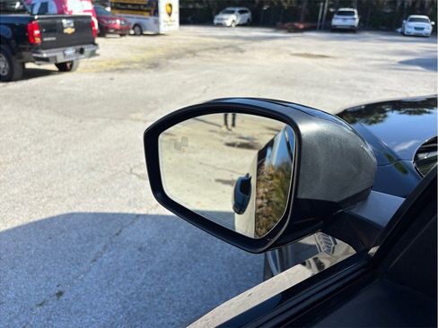 Used 2018 Jaguar E-PACE First Edition image 18