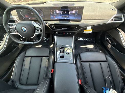 Used 2026 BMW 330i Sedan w/ Premium Package RWD image 18