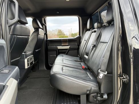 Used 2022 Ford F250 Lariat w/ Tremor Off-Road Package image 31