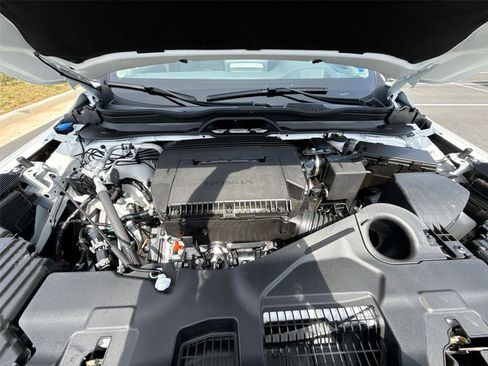 Certified 2026 Honda Pilot Elite image 45