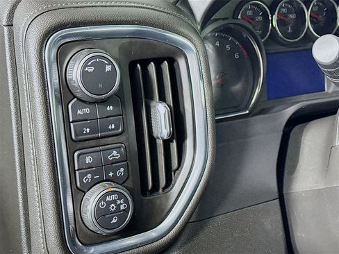 Used 2019 Chevrolet Silverado 1500 RST w/ All-Star Edition image 8