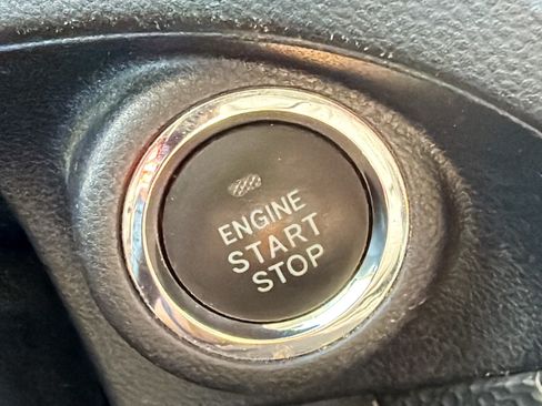 Used 2019 Subaru Forester Touring w/ Popular Package #3 AWD/4WD image 36