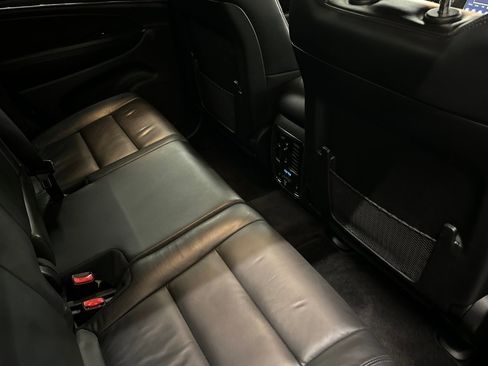 Used 2018 Jeep Grand Cherokee Limited image 29