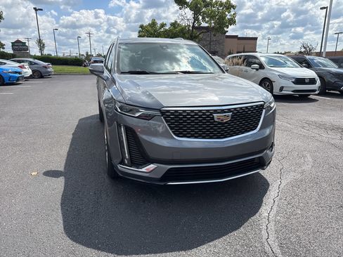 Used 2020 Cadillac XT6 Premium Luxury FWD image 16