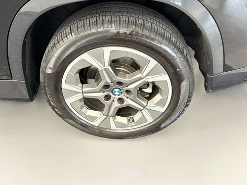 Used 2025 BMW X1 xDrive28i AWD/4WD image 11