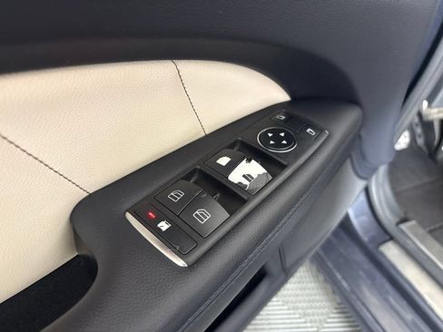 Used 2012 Mercedes-Benz CLS 550 image 20