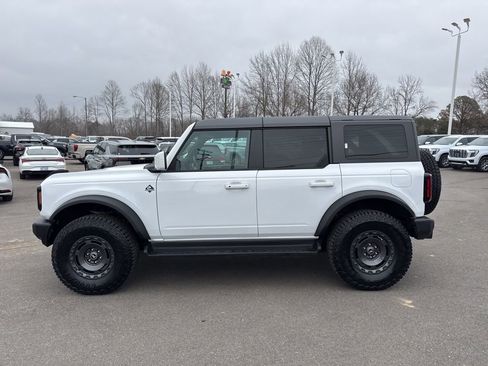 Used 2025 Ford Bronco Outer Banks w/ Sasquatch Package image 2