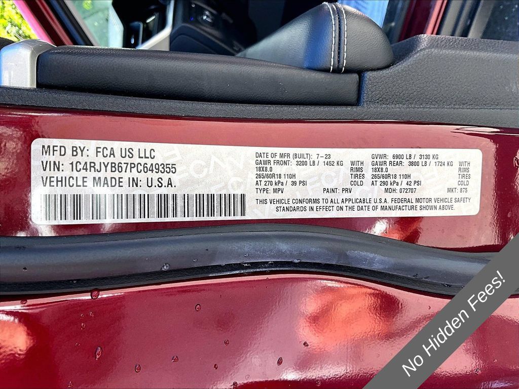 Used 2023 Jeep Grand Cherokee 4WD 4xe image 29
