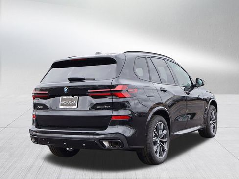 New 2026 BMW X5 xDrive40i w/ M Sport Package AWD/4WD image 6