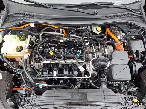 Used 2021 Ford Escape SE image 27