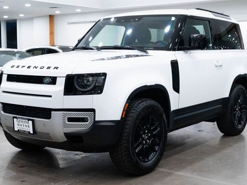 Used 2021 Land Rover Defender 90 S image 1