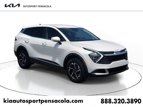 New 2025 Kia Sportage LX image 1