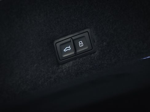 Used 2023 Lamborghini Urus Performante image 47