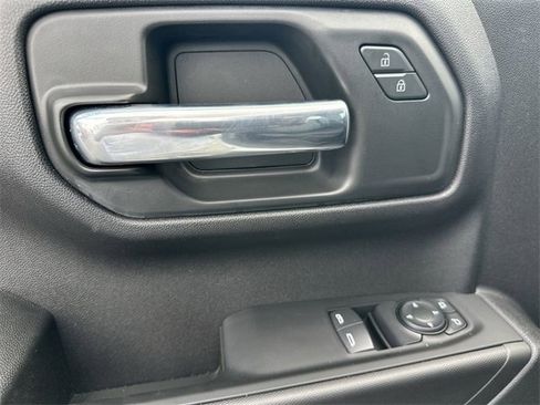 Used 2024 Chevrolet Silverado 1500 W/T w/ WT Value Package image 21