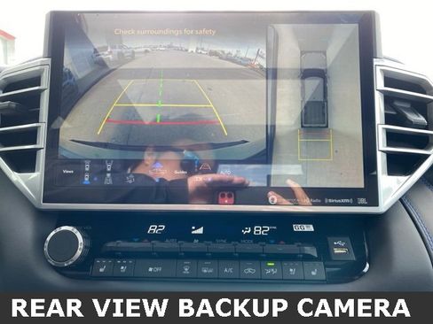 Used 2024 Toyota Tundra Platinum image 8