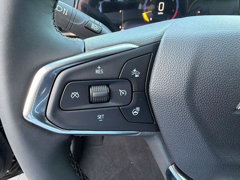 New 2026 Chevrolet Trax ACTIV w/ Sunroof Package FWD image 22