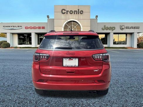 Used 2022 Jeep Compass Limited AWD/4WD image 4