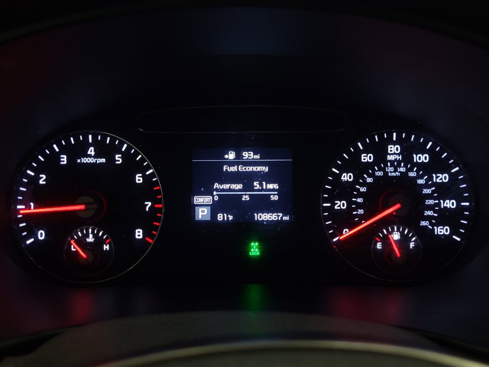 Used 2019 Kia Sorento AWD V6 image 23