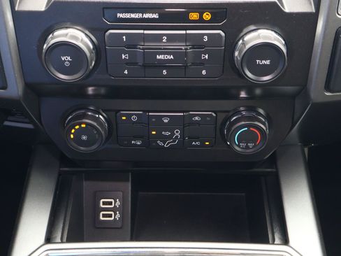 Used 2019 Ford F250 XLT w/ XLT Value Package AWD/4WD image 26