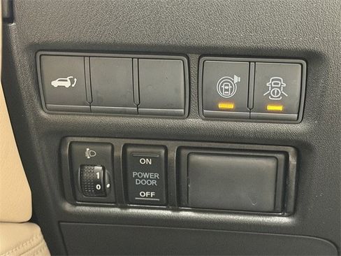 Used 2019 Nissan Armada SL w/ Premium Package image 23