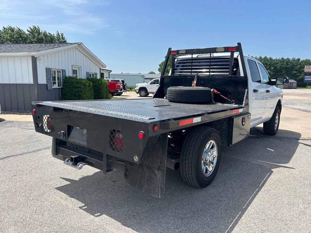 Used 2021 RAM 3500 Tradesman w/ Chrome Appearance Group RWD image 5