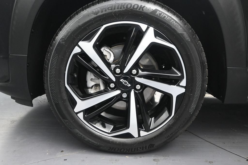 Used 2023 Chevrolet TrailBlazer RS FWD image 10