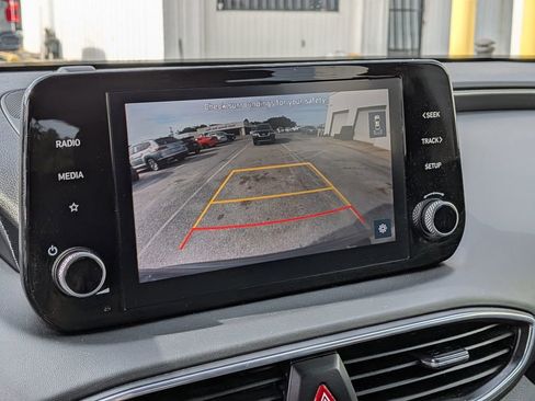 Used 2023 Hyundai Santa Fe SE image 23