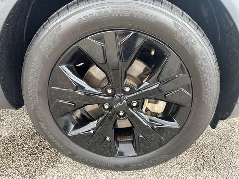 Certified 2025 Kia Sportage X-Line AWD/4WD image 9