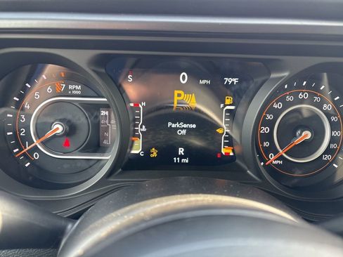 New 2026 Jeep Gladiator Mojave image 16