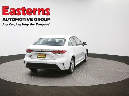 Used 2024 Toyota Corolla LE FWD image 36
