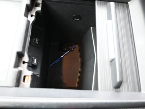 Used 2024 Honda Odyssey Touring image 40