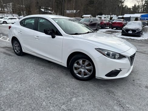 Used 2015 MAZDA MAZDA3 i Sport image 7