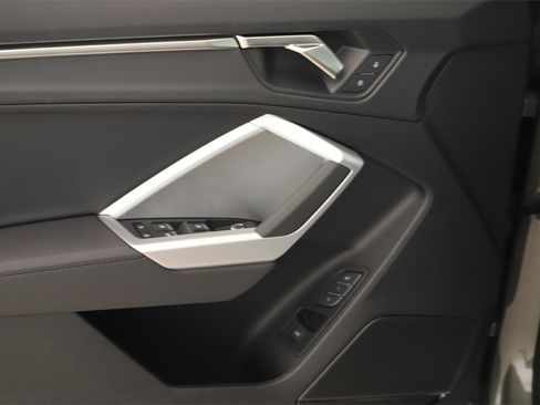 New 2025 Audi Q3 2.0T Premium image 23