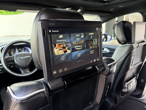 Used 2020 Ford Escape SEL image 7