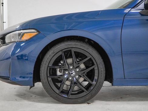 New 2026 Honda Civic Sport image 17