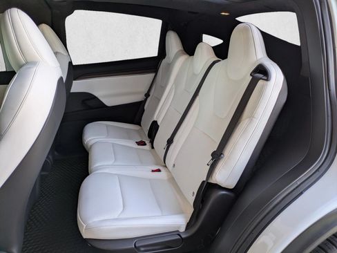 Used 2023 Tesla Model X AWD/4WD image 19