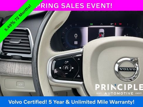 Used 2023 Volvo XC90 B5 Plus AWD/4WD image 17