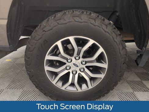 Used 2022 Ford F150 Lariat image 19