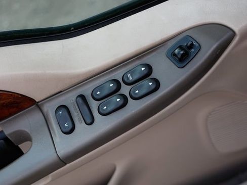 Used 2000 Ford Excursion Limited image 42