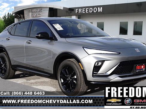 New 2026 Buick Envista Sport Touring image 1