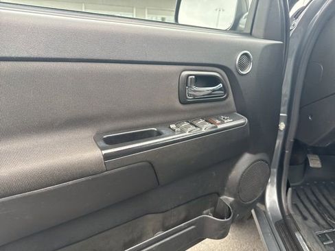 Used 2012 Chevrolet Colorado LT image 17