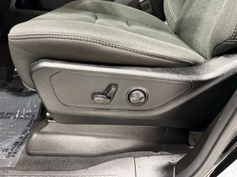 Used 2025 RAM 1500 Big Horn image 12