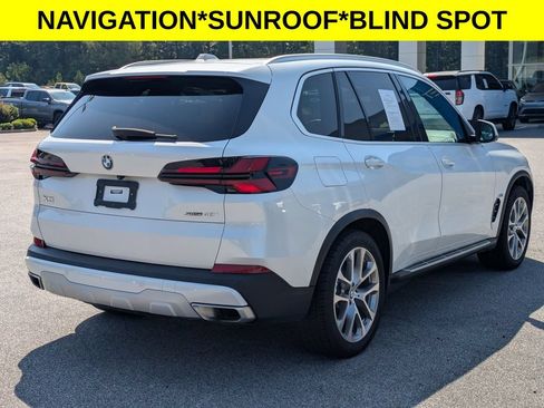 Used 2024 BMW X5 sDrive40i RWD image 2