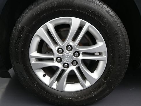 Used 2020 Buick Enclave Essence FWD image 9