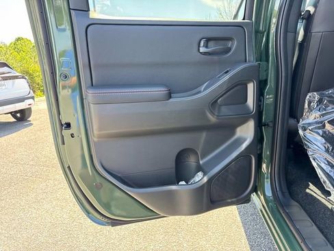 New 2026 Nissan Frontier PRO-4X w/ Pro Premium Package AWD/4WD image 14