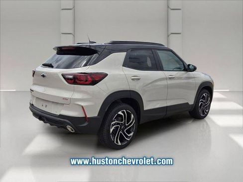 New 2026 Chevrolet TrailBlazer RS w/ Convenience Package FWD image 5