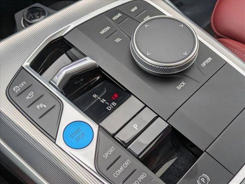 Used 2023 BMW i4 eDrive35 image 12