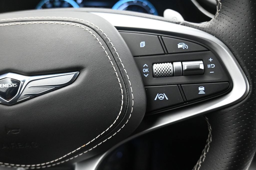 Used 2025 Genesis Electrified GV70 w/ Prestige Package AWD/4WD image 43