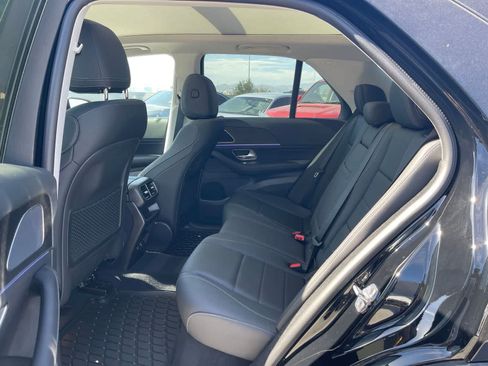 Used 2026 Mercedes-Benz GLE 450 4MATIC image 2